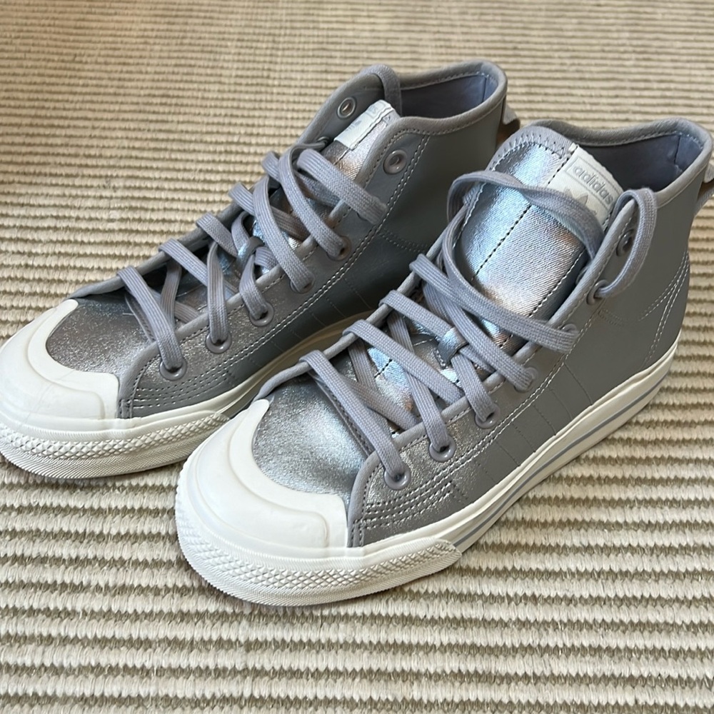 Adidas Nizza RF platform mid women’s 7.5
